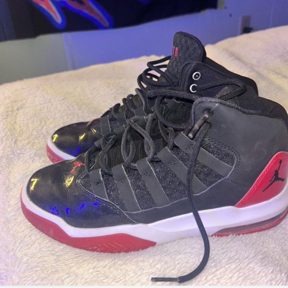 Jordan Women's Sneakers - Black and Red